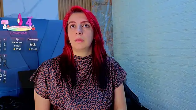 Snapshot of angel__red_ chatting on 09.14.25 angel  red  online show from 09.14.25