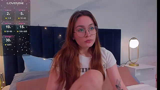 LanaAirlie online show from 10.14.25