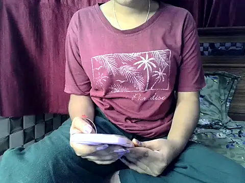 Beautiful ladki online show from 10.24.25