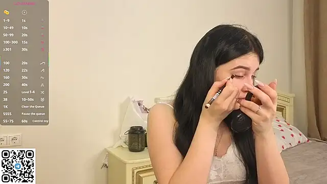 EnricaElis online show from 02.06.26