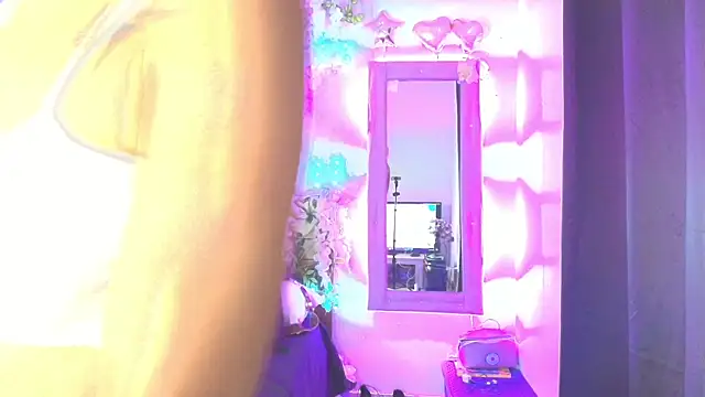 DevoraHarper  online show from 04.23.26