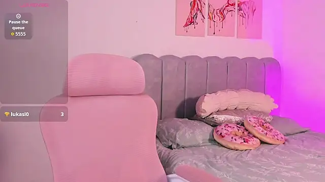 DafneVega online show from 12.04.25