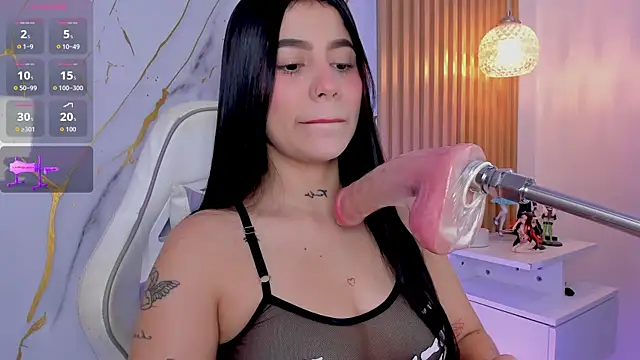 alissaowens  online show from 06.02.26