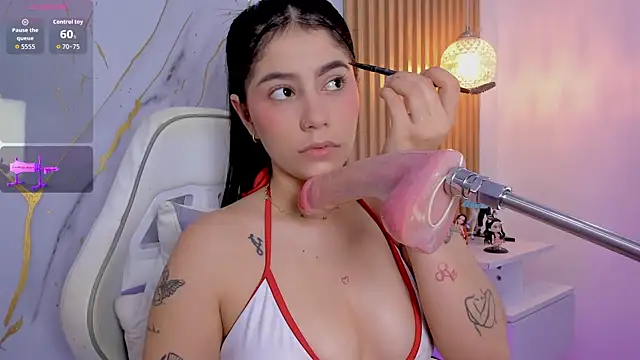 alissaowens  online show from 06.23.26