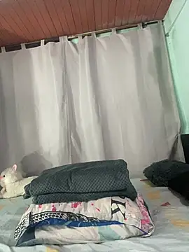 EVAH LEE  online show from 02.12.26