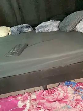 EVAH LEE  online show from 03.12.26