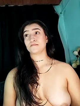 Snapshot of EVAH_LEE_ chatting on 07.17.26 EVAH LEE online show from 07.17.26