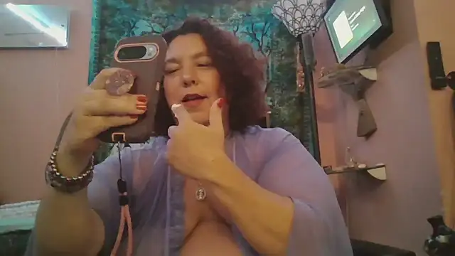 lil-gemini-hippy online show from 05.06.26