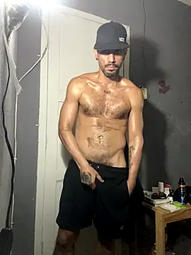 Snapshot of nando__master37 chatting on 10.25.25 nando  master37 online show from 10.25.25