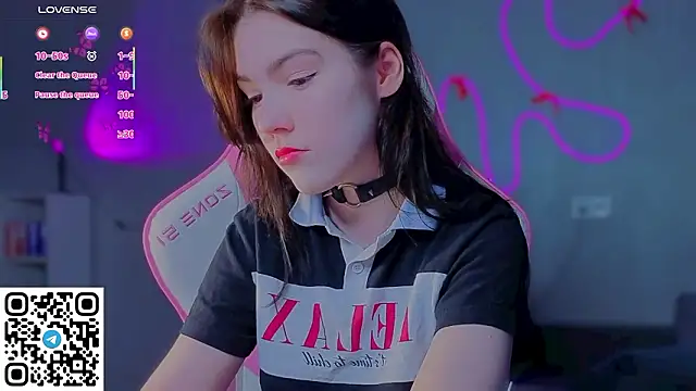 Snapshot of Sophie_SkyAngel chatting on 03.19.26 Sophie SkyAngel online show from 03.19.26