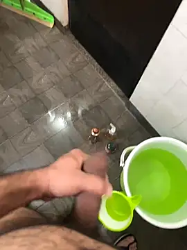 Snapshot of Jakericky5 chatting on 12.14.25 Jakericky5 online show from 12.14.25