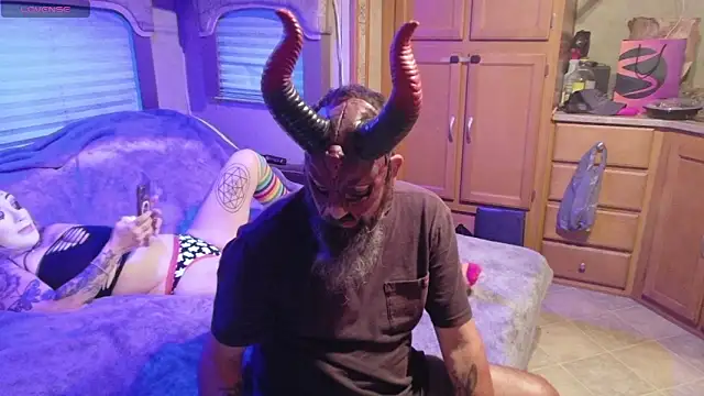 jamiezlilith online show from 09.26.25