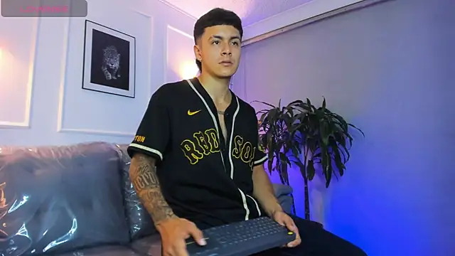 Leo santoro online show from 05.04.26