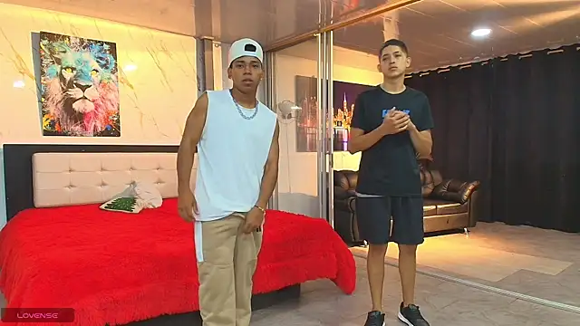 Bisexlifehot   online show from 04.29.26