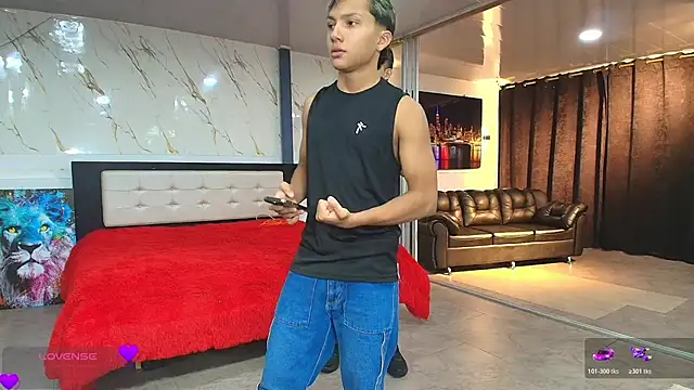 Bisexlifehot   online show from 05.06.26