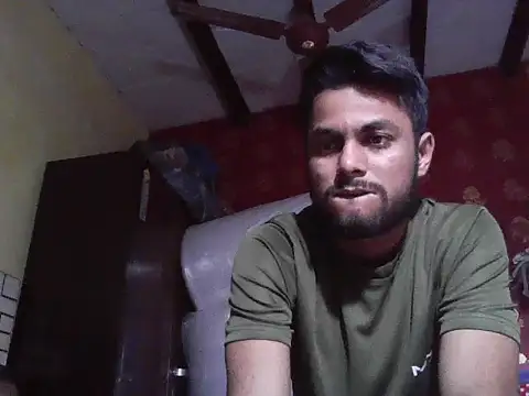 Snapshot of ursdreamperson chatting on 10.08.25 ursdreamperson online show from 10.08.25