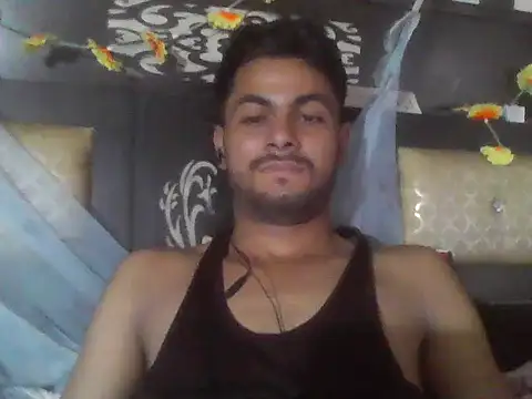 Snapshot of ursdreamperson chatting on 10.22.25 ursdreamperson online show from 10.22.25