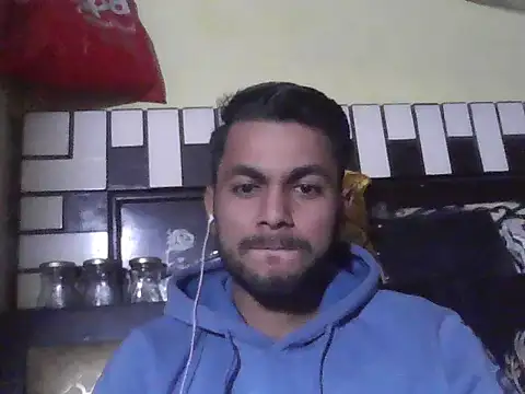 ursdreamperson online show from 12.05.25