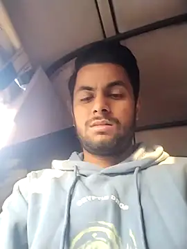 ursdreamperson online show from 02.13.26