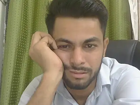 Snapshot of ursdreamperson chatting on 06.19.26 ursdreamperson online show from 06.19.26
