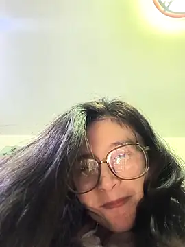 Snapshot of wsyx326 chatting on 10.17.25 wsyx326 online show from 10.17.25