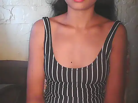 Ankita Chandel online show from 11.10.25
