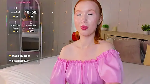 Snapshot of Anna_Patterson chatting on 11.23.25 Anna Patterson online show from 11.23.25