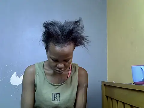 Snapshot of Sweetlanah chatting on 10.07.25 Sweetlanah online show from 10.07.25