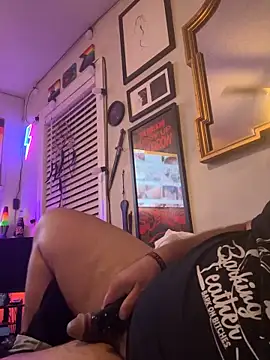 TheGreenEyedBear online show from 10.19.25