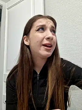 Snapshot of yourfavpsy_ chatting on 09.28.25 yourfavpsy online show from 09.28.25