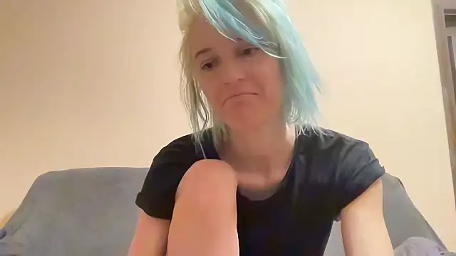 Snapshot of Lea_Elfie chatting on 03.21.26 Lea Elfie online show from 03.21.26