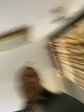 Snapshot of Nhung584 chatting on 10.20.25 Nhung584 online show from 10.20.25