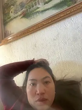 Snapshot of Nhung584 chatting on 11.30.25 Nhung584 online show from 11.30.25