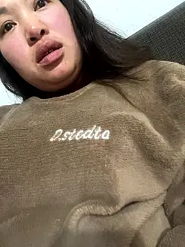 Snapshot of Nhung584 chatting on 01.16.26 Nhung584 online show from 01.16.26