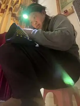 Snapshot of Nhung584 chatting on 02.01.26 Nhung584 online show from 02.01.26