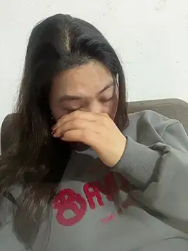 Snapshot of Nhung584 chatting on 02.17.26 Nhung584 online show from 02.17.26