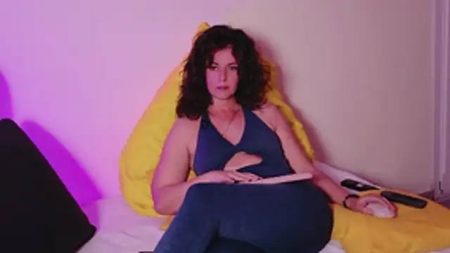 Witch in Silk online show from 03.14.26