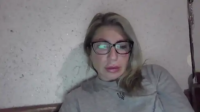 Snapshot of fox_red_lady7 chatting on 02.08.26 fox red lady7 online show from 02.08.26