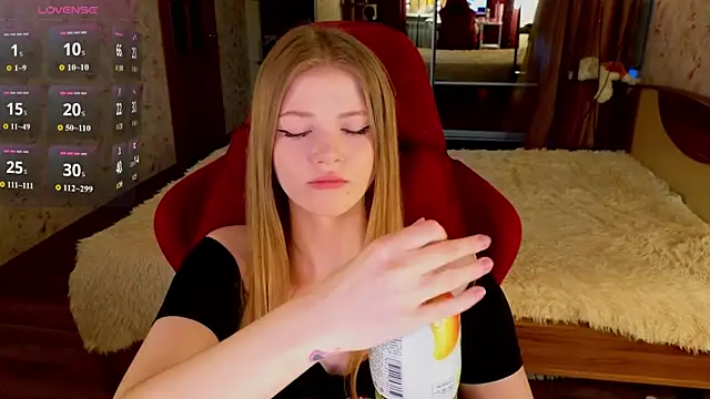 Jenny Skinner20 online show from 04.25.26