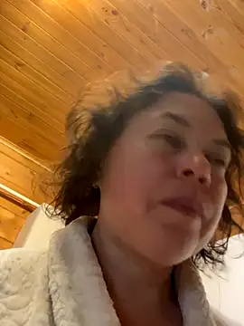 Kiravix online show from 09.28.25