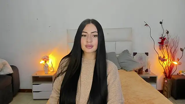 Snapshot of hannahdvil1 chatting on 11.14.25 hannahdvil1 online show from 11.14.25