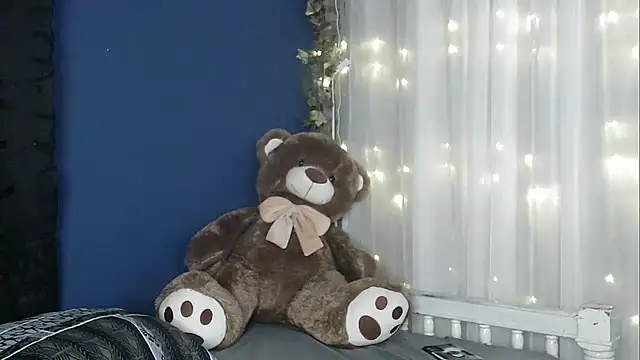 Snapshot of lishainparis18 chatting on 03.06.26 lishainparis18 online show from 03.06.26