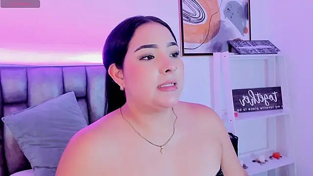 sofiacaramel online show from 10.14.25