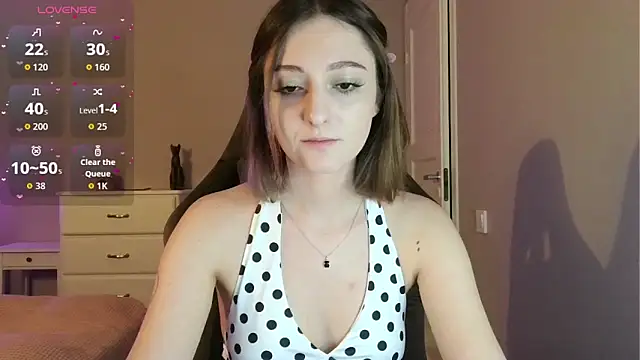 white liillyy online show from 06.16.26