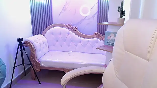 Snapshot of candyhot_tk chatting on 02.21.26 candyhot tk online show from 02.21.26