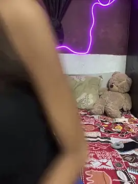 Snapshot of Desire_Zoya chatting on 11.12.25 Desire Zoya online show from 11.12.25