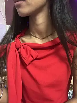 Snapshot of Desire_Zoya chatting on 12.19.25 Desire Zoya online show from 12.19.25