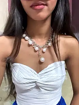 Snapshot of Desire_Zoya chatting on 01.08.26 Desire Zoya online show from 01.08.26