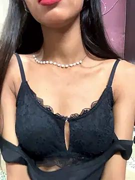 Snapshot of Desire_Zoya chatting on 01.11.26 Desire Zoya online show from 01.11.26