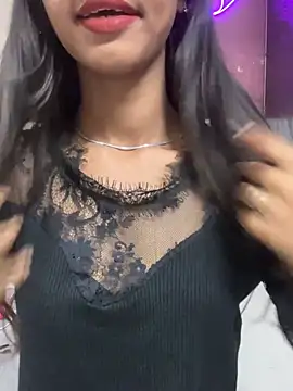 Snapshot of Desire_Zoya chatting on 02.08.26 Desire Zoya online show from 02.08.26